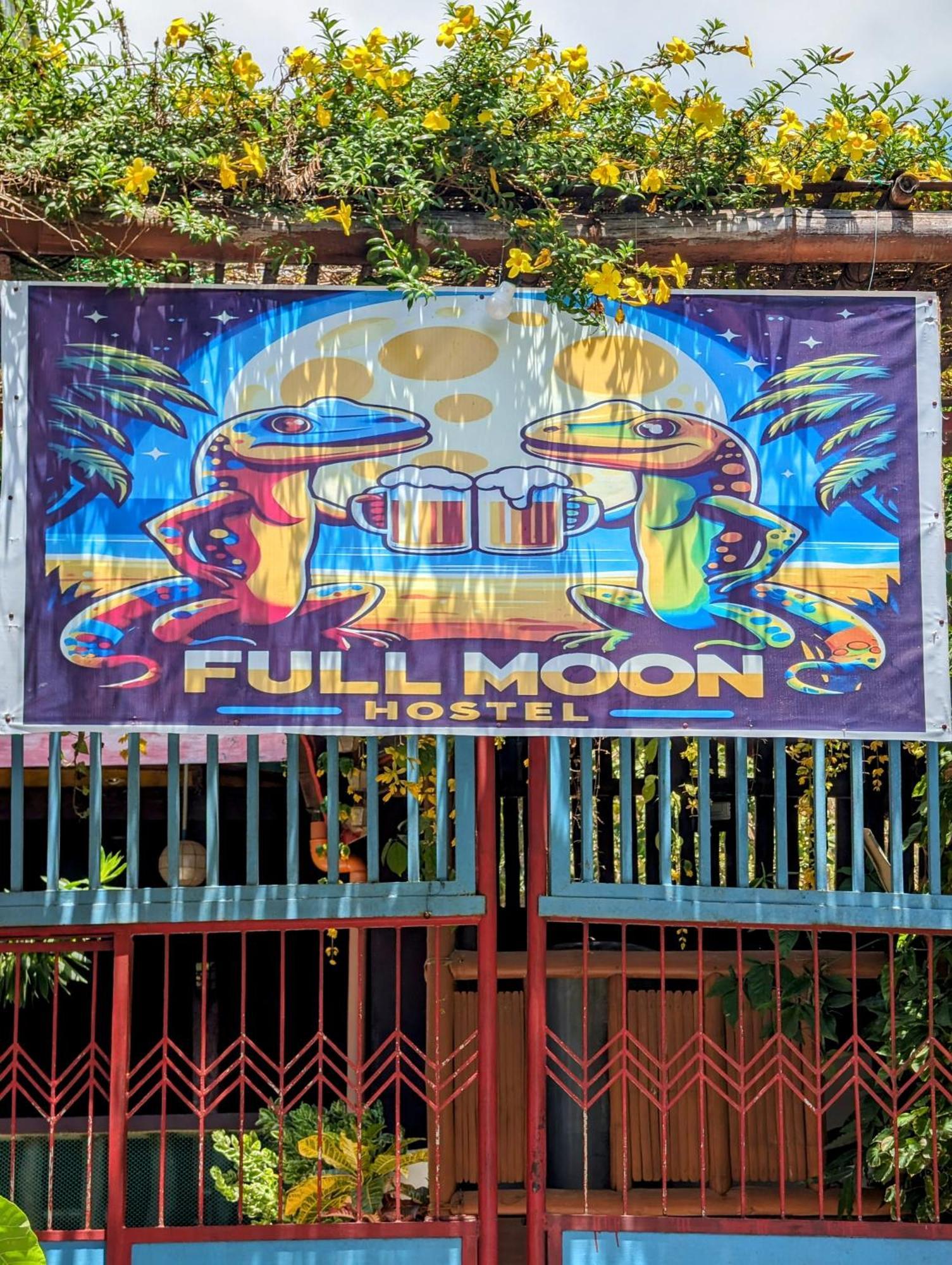 Full Moon Hostel コロン エクステリア 写真